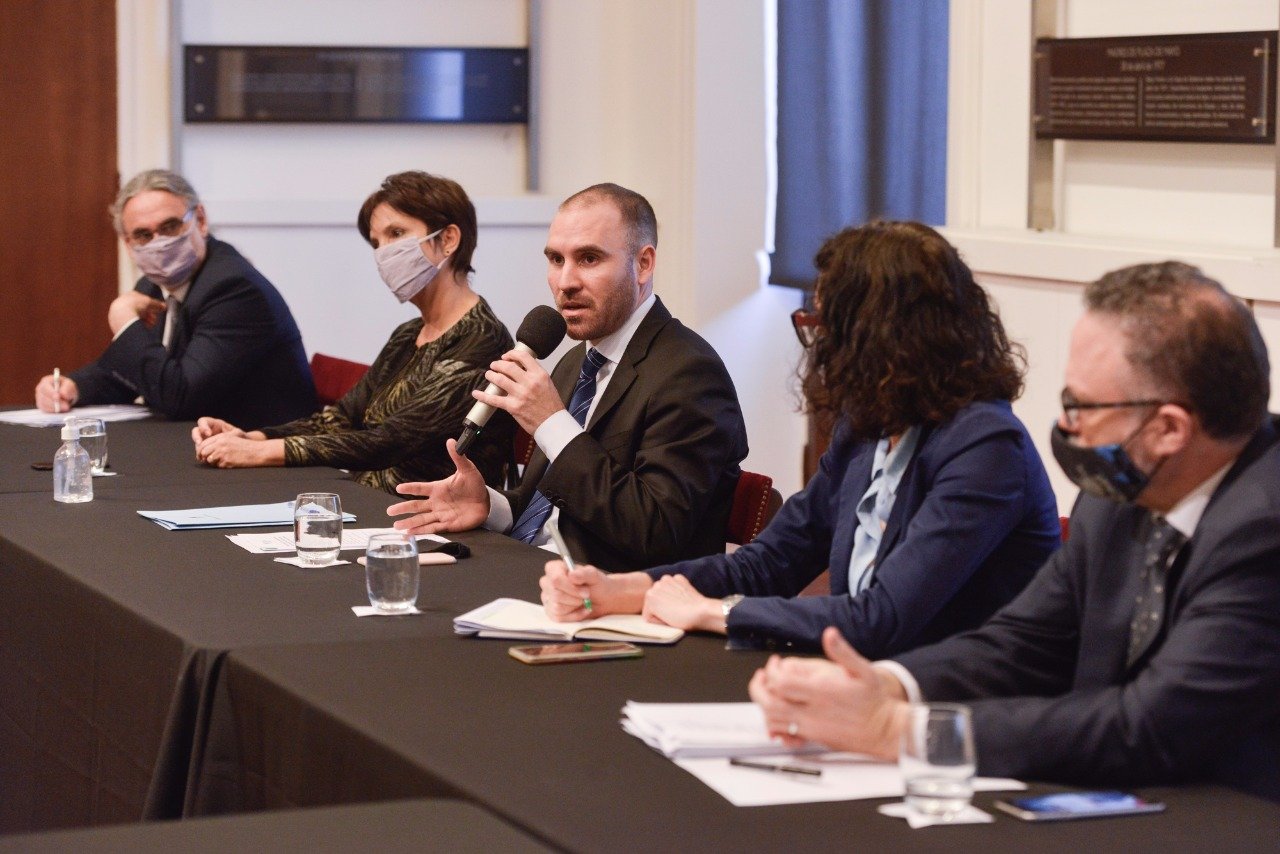 Lee más sobre el artículo El Gabinete Económico se reunió con Consejo Agroindustrial Argentino para avanzar en políticas para el sector