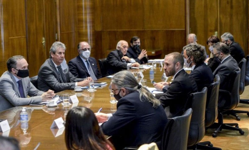 Lee más sobre el artículo El CAA llevó a cabo su reunión plenaria y se refirió a las medidas y declaraciones que afectan el crecimiento exportador