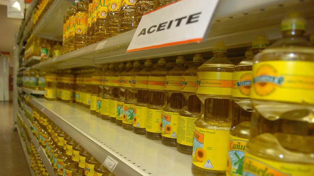 Lee más sobre el artículo Del grano a la mesa: La compleja red de abastecimiento de aceites comestibles